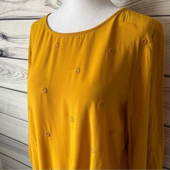 Loft Yellow Floral Embroidered Tie Front Blouse - Picture 4 of 9